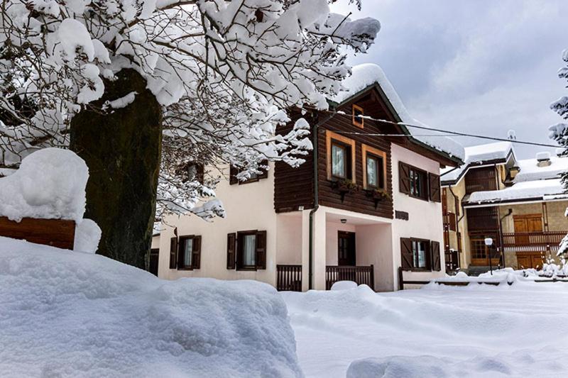 Champoluc Apartment Esterno foto